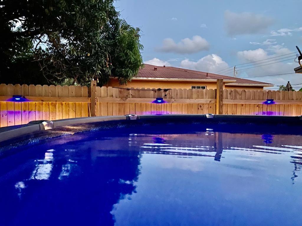 Blue Room By The Gables Miami Exteriör bild